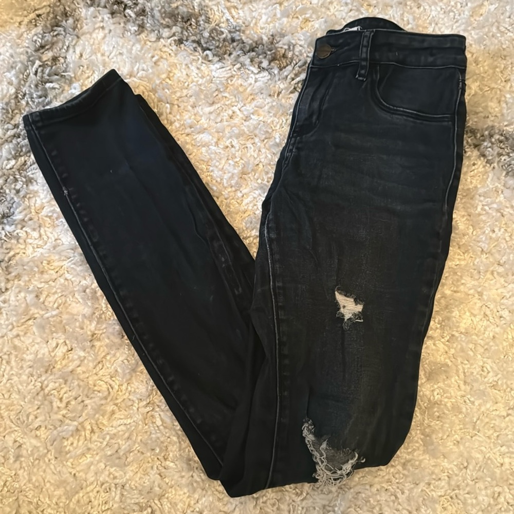 Bullhead Black Distressed Jeggings